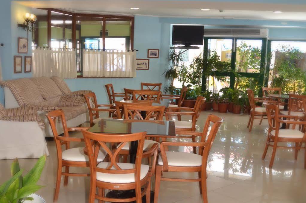 Hotel Emilio Punta Umbría Zewnętrze zdjęcie